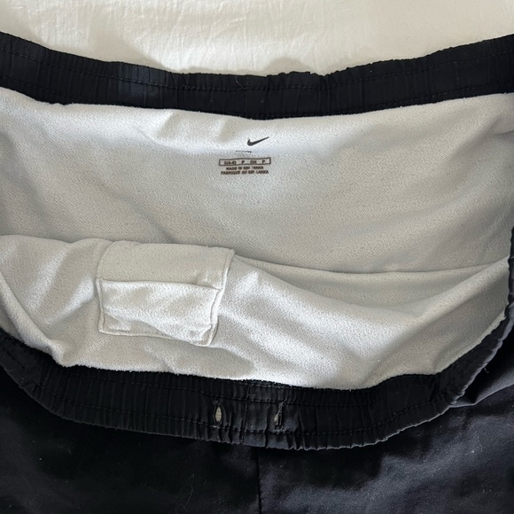 Nike Shorts - Picture 3 of 3